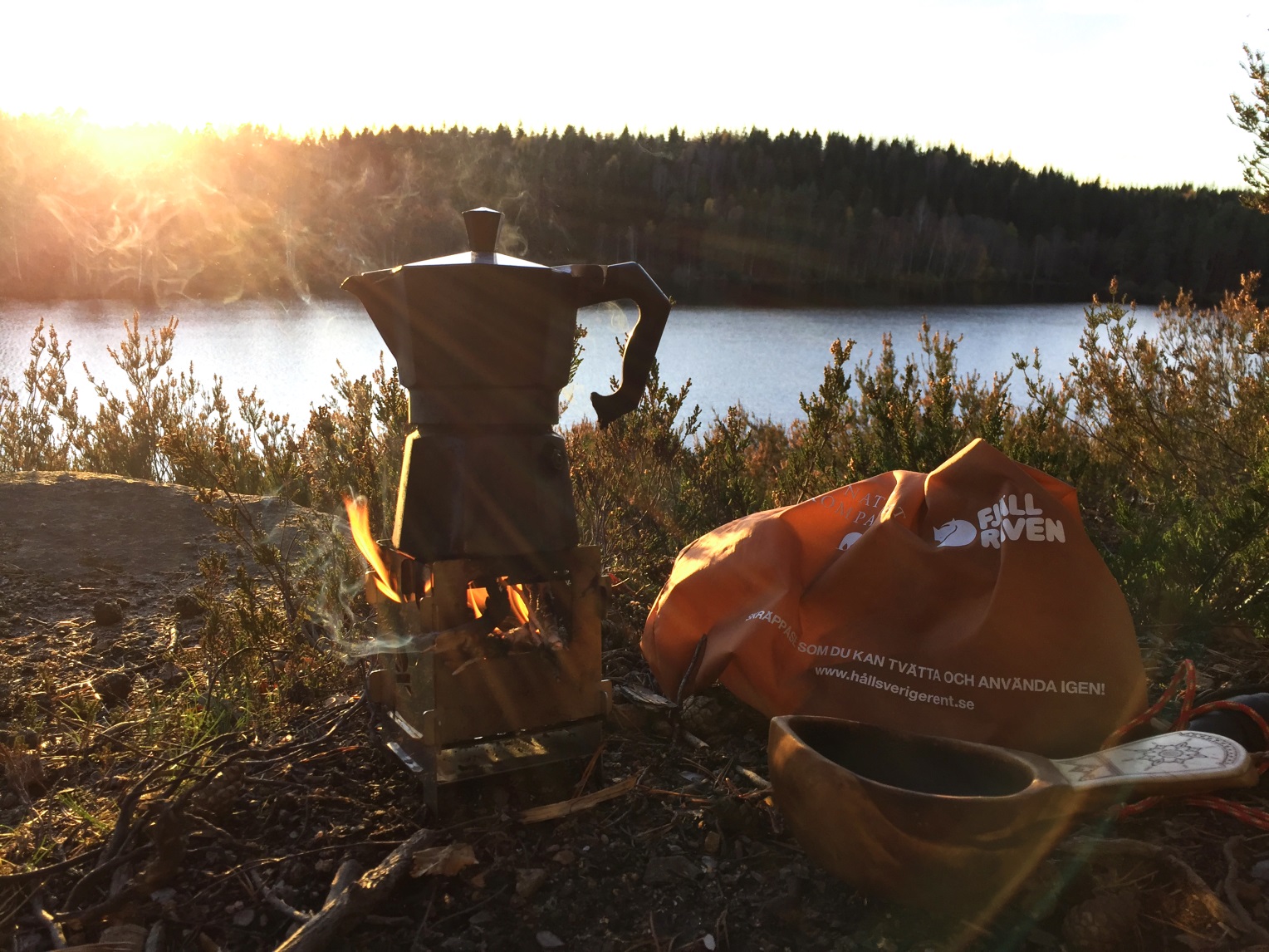 Kaffe över öppen eld